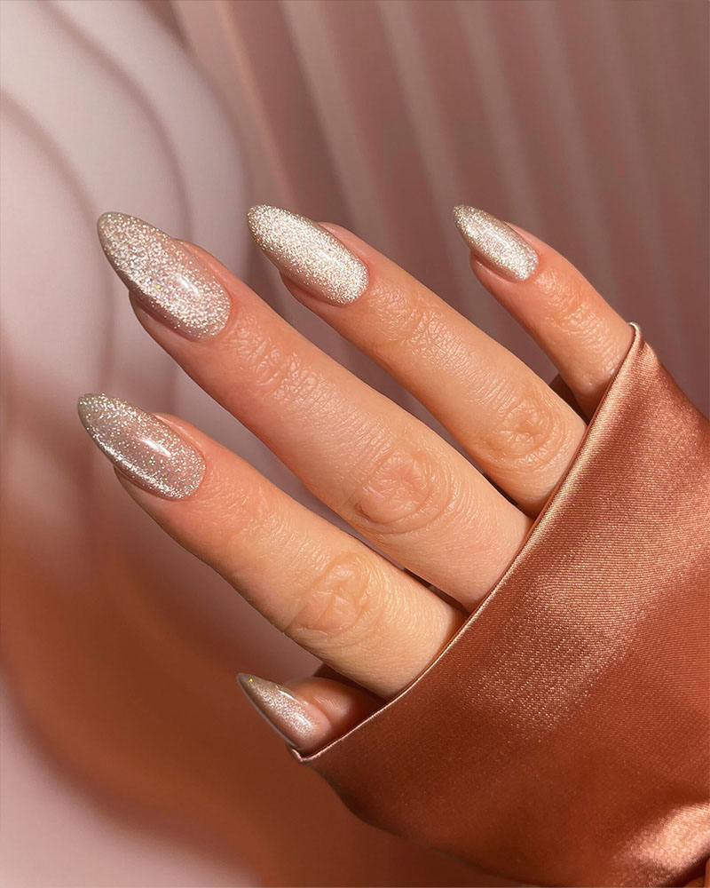 Cat Eye Nails